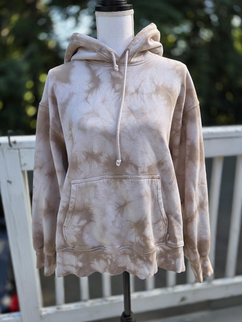 TNA (Aritzia) Tie-Dye Hooded Pullover Sweatshirt. Like New!